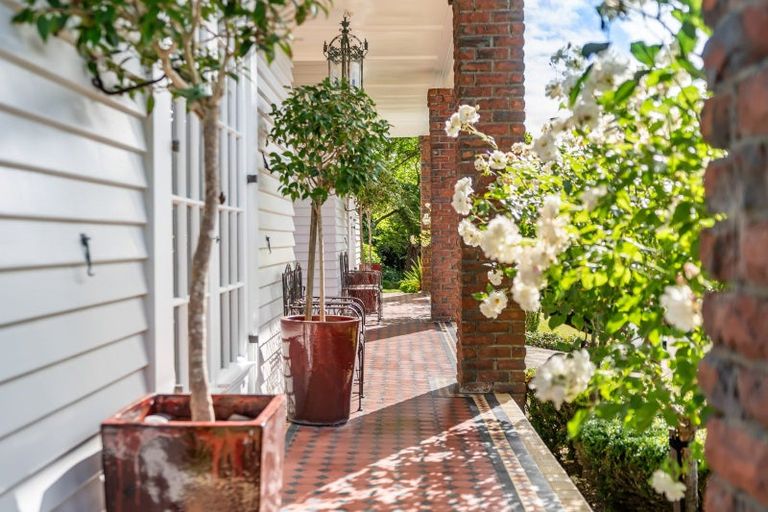 Photo of property in 39 Wairere Road, Belmont, Lower Hutt, 5010