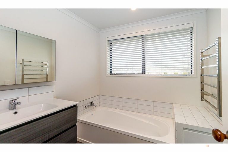 Photo of property in 15 Sawdon Place, Gleniti, Timaru, 7910