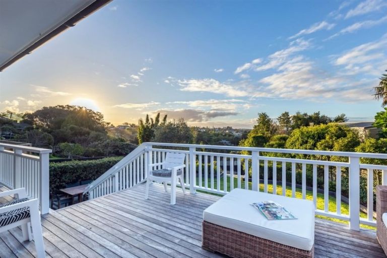 Photo of property in 12 Monarch Avenue, Hillcrest, Auckland, 0627