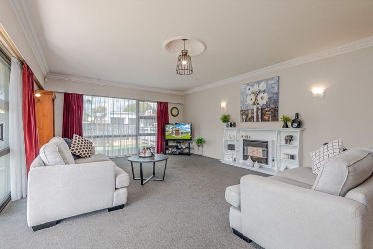 Photo of property in 111 College Street, Awapuni, Palmerston North, 4412