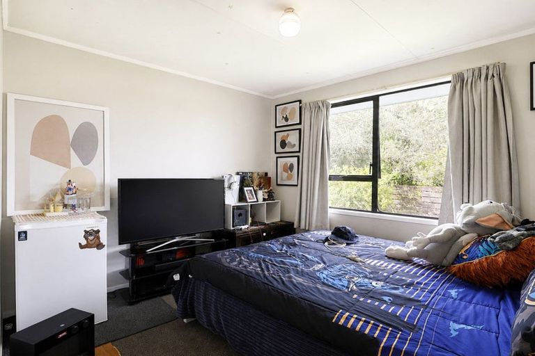 Photo of property in 6 Luke Place, Fairy Springs, Rotorua, 3015