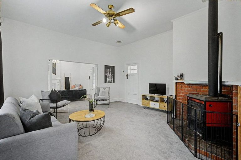 Photo of property in 17 Alice Street, Gladstone, Invercargill, 9810
