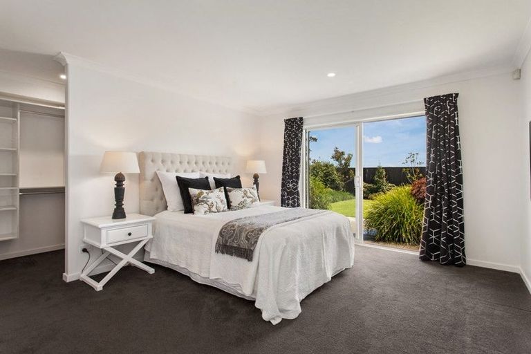 Photo of property in 49 Mokihi Gardens, Hillmorton, Christchurch, 8024
