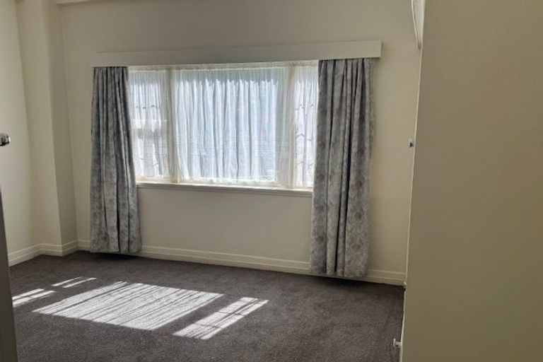 Photo of property in Elms Court Flats, 8/367 The Terrace, Te Aro, Wellington, 6011
