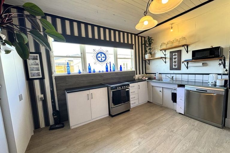 Photo of property in 103 Wilson Road, Balclutha, 9230