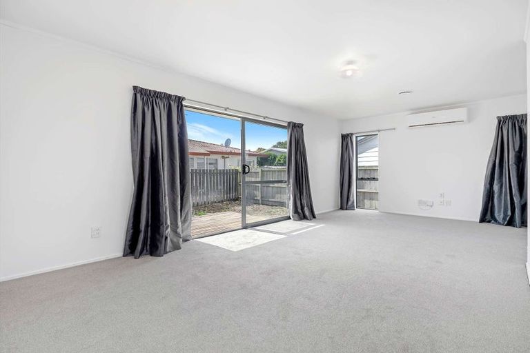 Photo of property in 20b Kentucky Crescent, Nawton, Hamilton, 3200