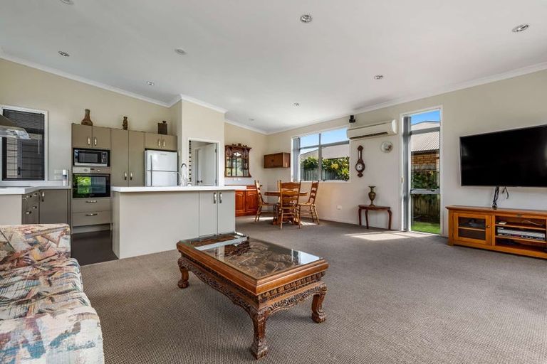 Photo of property in 3/18 Victoria Avenue, Whakatane, 3120