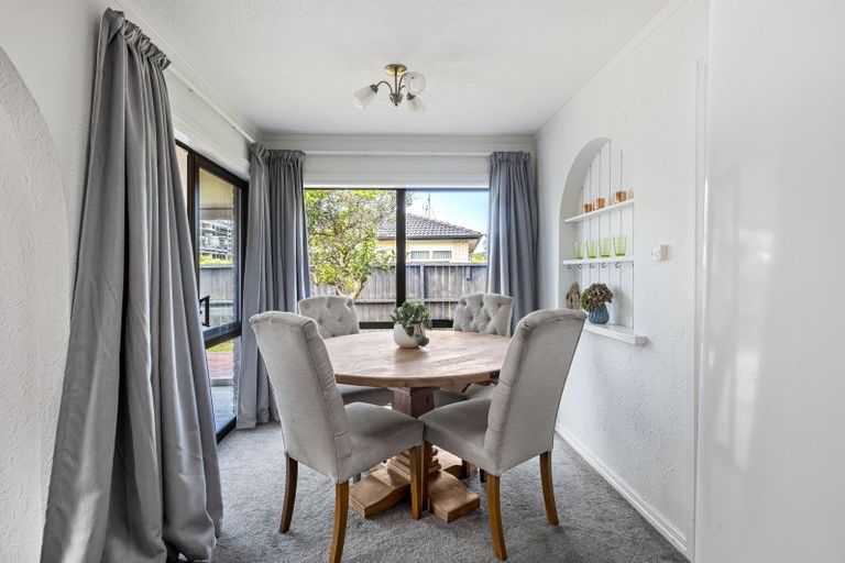 Photo of property in 2/29 Forest Glen, Orewa, 0931