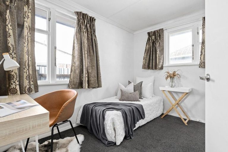 Photo of property in 19 Croall Crescent, St Andrews, Hamilton, 3200