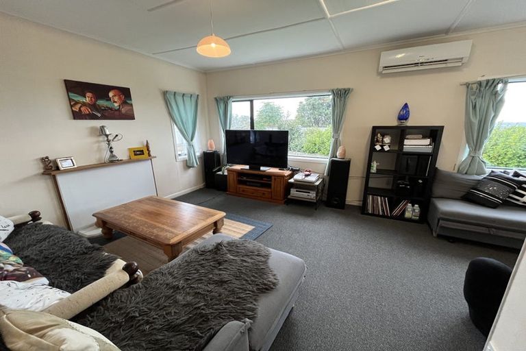 Photo of property in 15 View Road, Shelly Park, Auckland, 2014