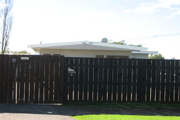 Photo of property in 11 Kingfisher Place, Favona, Auckland, 2024