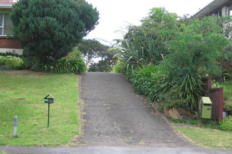 Photo of property in 35 Park Hill Road, Birkenhead, Auckland, 0626