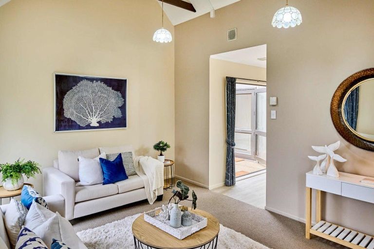 Photo of property in 274a Oxford Terrace, Avalon, Lower Hutt, 5011