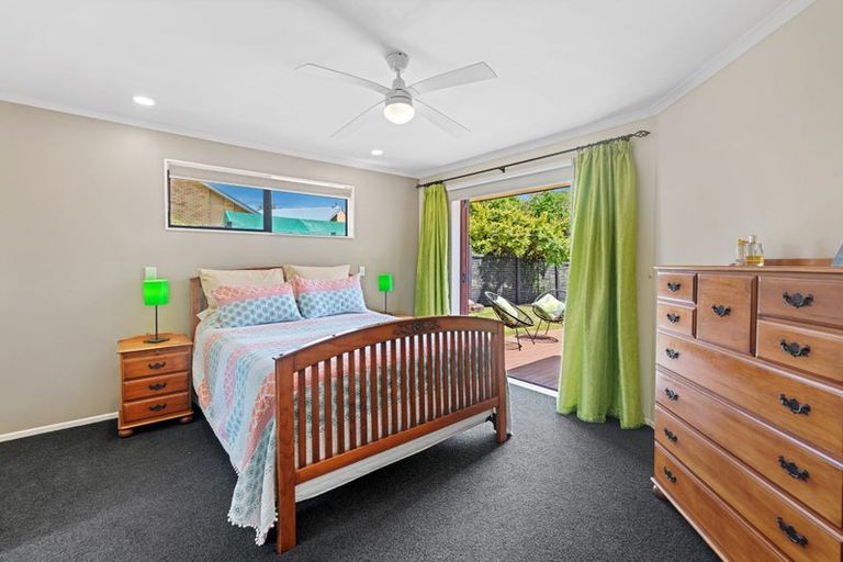 Photo of property in 101 Te Wharau Drive, Greenhithe, Auckland, 0632