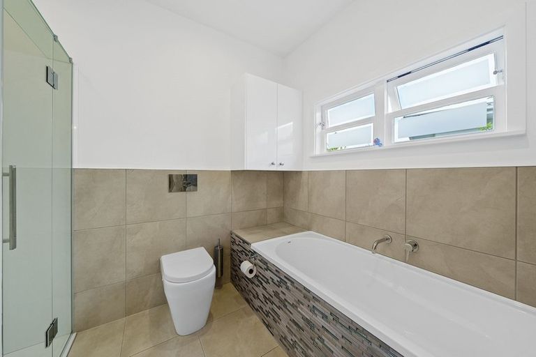 Photo of property in 14 Myrtle Street, Hutt Central, Lower Hutt, 5010