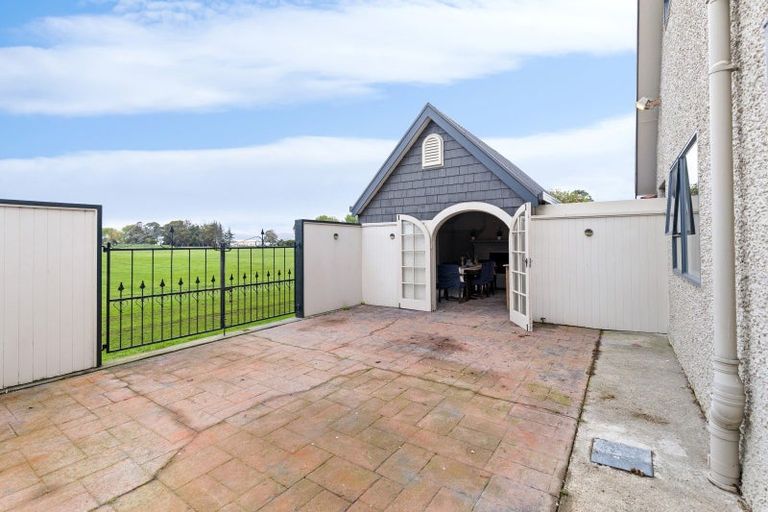 Photo of property in 113 John F Kennedy Drive, Milson, Palmerston North, 4414