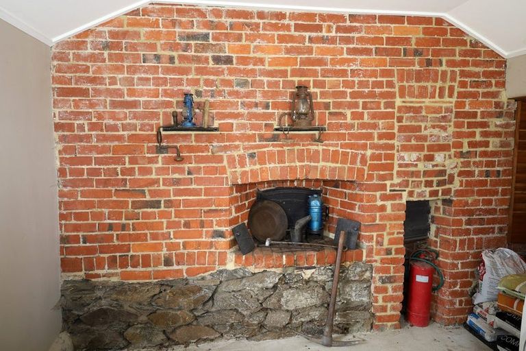 Photo of property in 7 Hall Road, Patearoa, Ranfurly, 9398