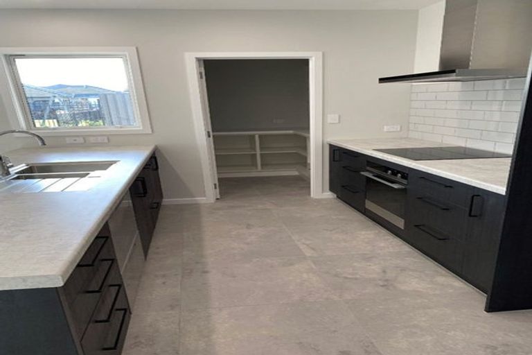 Photo of property in 3 Rangataiki Place, Awatoto, Napier, 4110