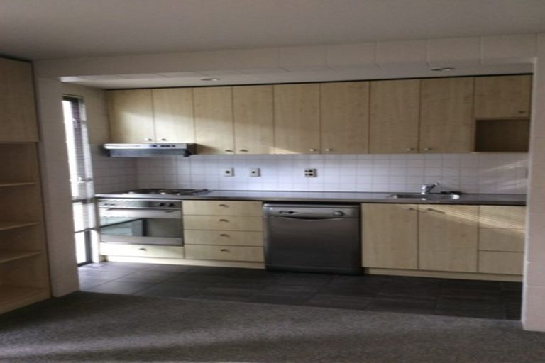 Photo of property in 8/868 Colombo Street, Christchurch Central, Christchurch, 8013