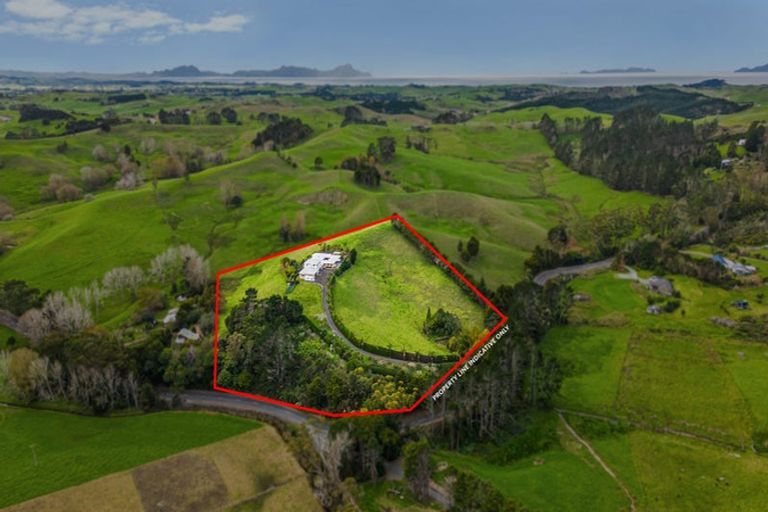 Photo of property in 259 Glenmohr Road, Waipu, 0582