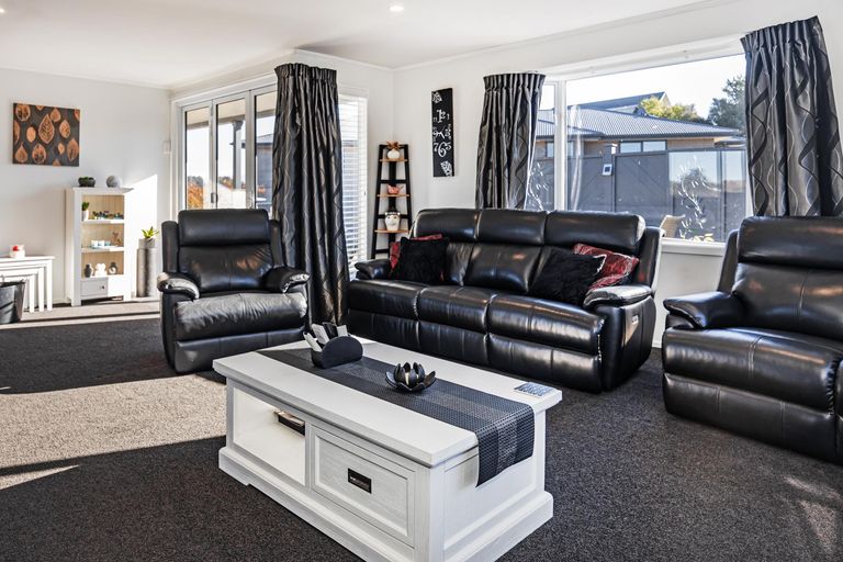 Photo of property in 3 Leven Street, South Hill, Oamaru, 9400