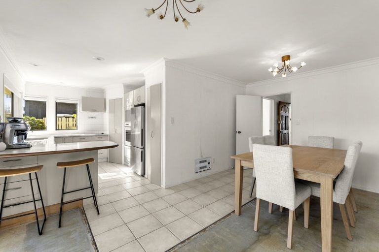 Photo of property in 19 Berescourt Place, Mount Maunganui, 3116