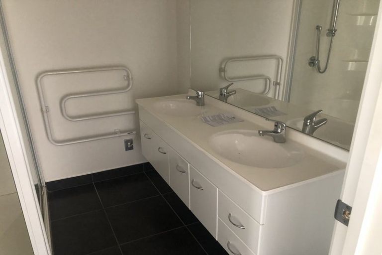 Photo of property in 1a Charlemont Street, Whitiora, Hamilton, 3200