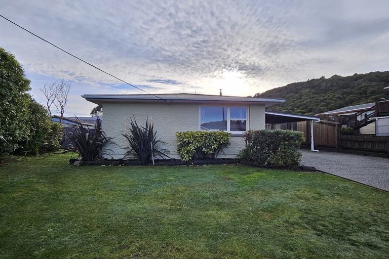 Photo of property in 7 Jamieson Road, Karoro, Greymouth, 7805