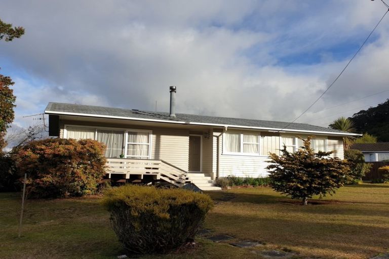 Photo of property in 2 Teal Place, Selwyn Heights, Rotorua, 3015