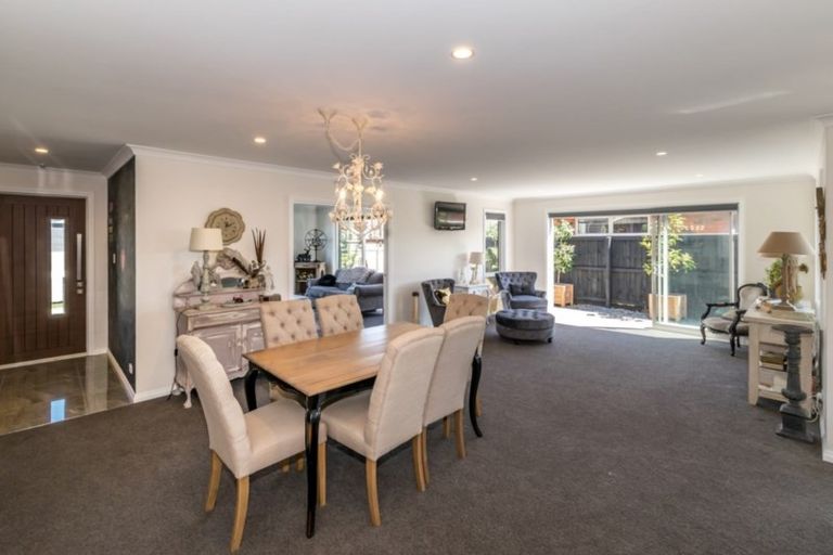 Photo of property in 9 Macphail Avenue, Rangiora, 7400