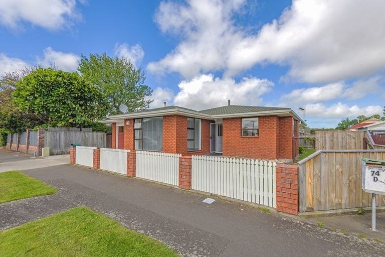 Photo of property in 74 Albert Street, Palmerston North, 4414