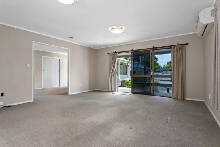 Photo of property in 75 Moore Street, Leamington, Cambridge, 3432