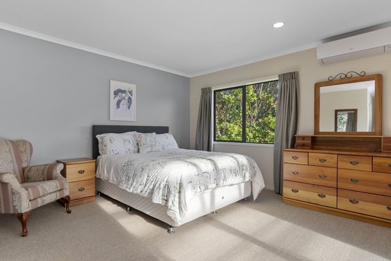 Photo of property in 54 Village Park Drive, Welcome Bay, Tauranga, 3112