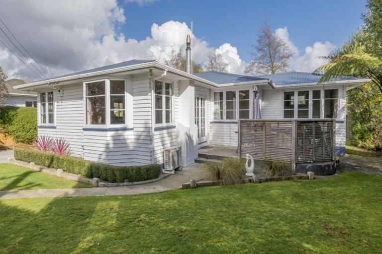 Photo of property in 27 Gordon Place, Levin, 5510