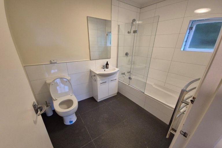 Photo of property in 155 Onslow Road, Khandallah, Wellington, 6035