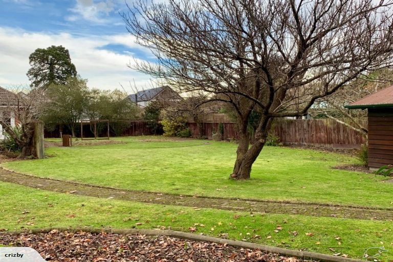 Photo of property in 7 Garreg Road, Fendalton, Christchurch, 8052