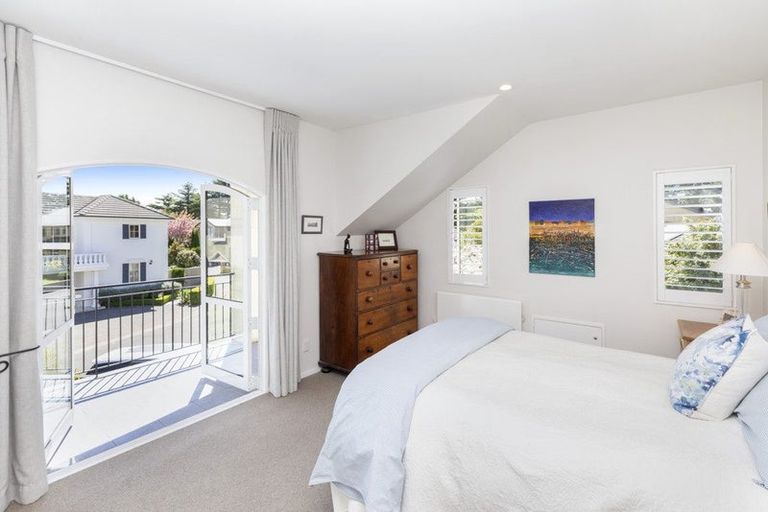 Photo of property in 30 Chateau Drive, Burnside, Christchurch, 8053