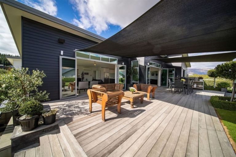 Photo of property in 27 Infinity Drive, Wanaka, 9305