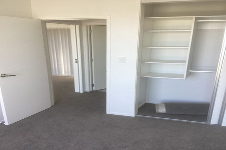 Photo of property in 92 Wainui Road, Silverdale, 0932