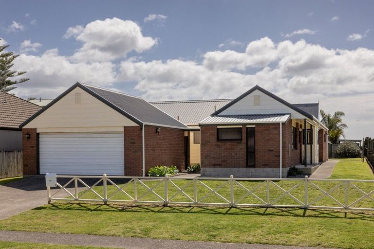 Photo of property in 117 Dickson Road, Papamoa Beach, Papamoa, 3118