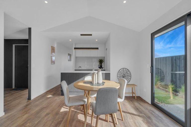 Photo of property in 20 Inch Crescent, Rangiora, 7400