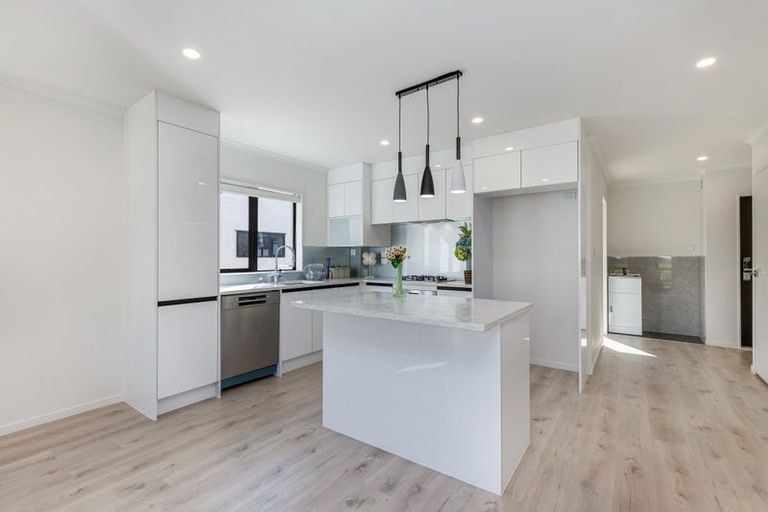 Photo of property in 64d Coxhead Road, Manurewa, Auckland, 2102