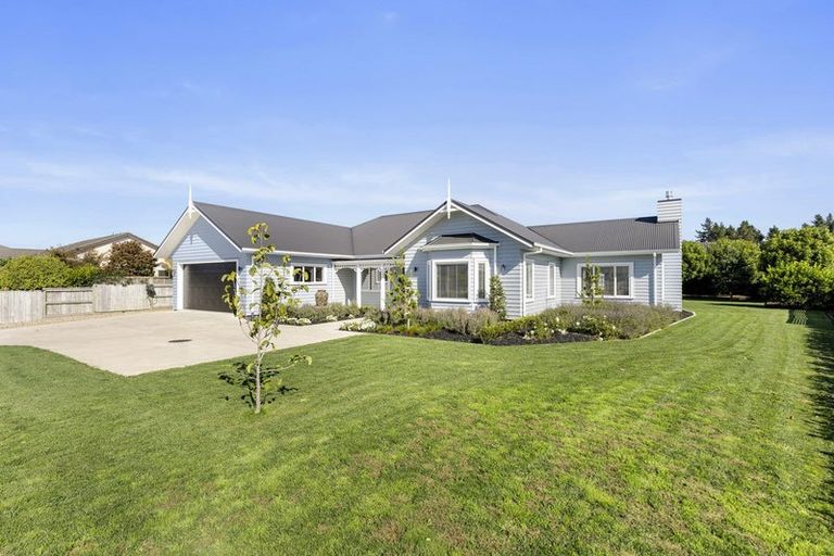 Photo of property in 31 Jarrett Terrace, Leamington, Cambridge, 3432