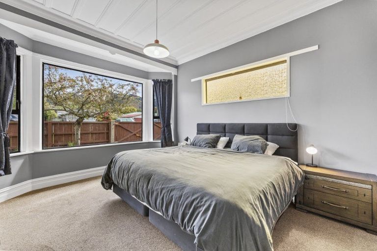 Photo of property in 10 Constant Street, Sawyers Bay, Port Chalmers, 9023