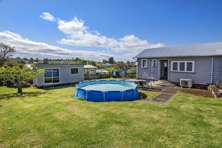 Photo of property in 13 Boswell Street, Te Kamo, Whangarei, 0112