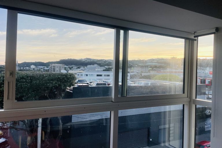 Photo of property in Ink'd, 19 Pirie Street, Mount Victoria, Wellington, 6011