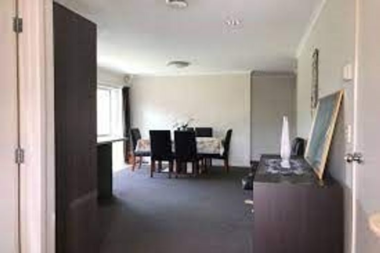 Photo of property in 10 Hill Road, Papatoetoe, Auckland, 2025