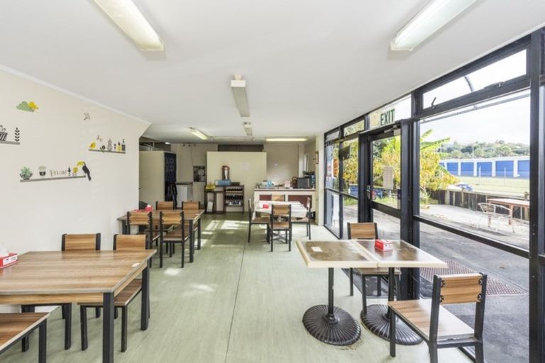 Photo of property in 3 Miro Place, Waiuku, 2123