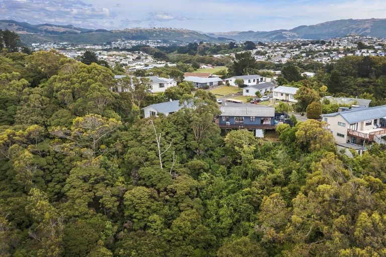 Photo of property in 22 The Bollard, Whitby, Porirua, 5024