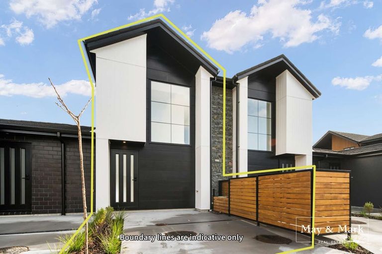 Photo of property in 4 Kumerahou Street, Kumeu, 0810